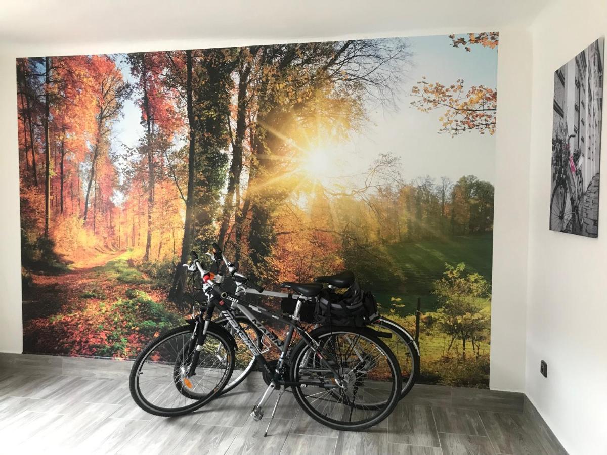 Cyklo-Moto apartmán Lomnice nad Lužnicí Exterior foto